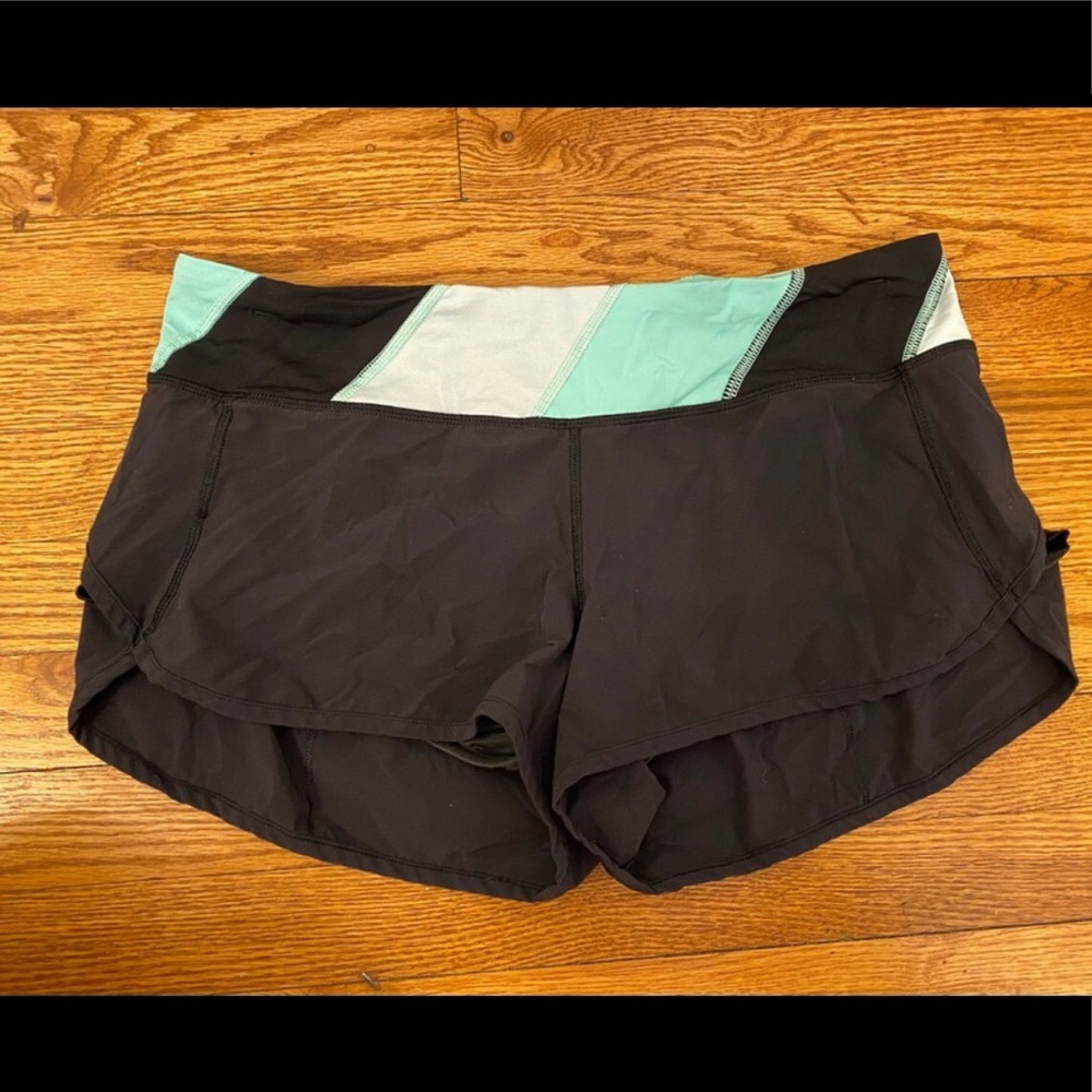 Lululemon speed up shorts size 8 navy